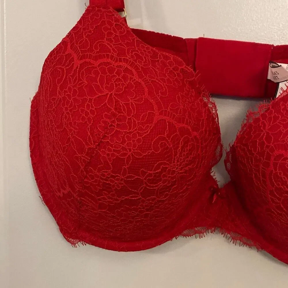 Victoria’s Secret dream, angels, lined perfect coverage bra size 38DD